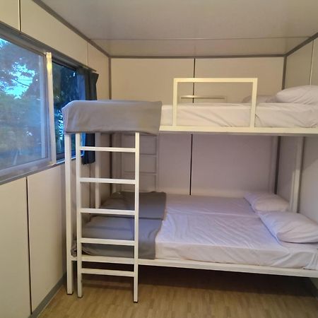 Hotel Bukit Pinus Tegalharendong Luaran gambar
