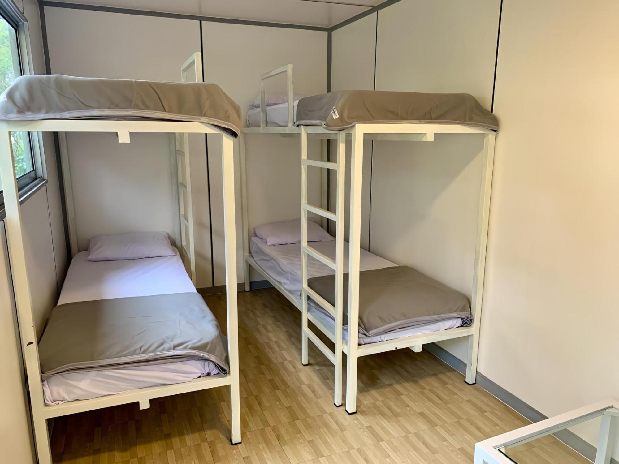 Hotel Bukit Pinus Tegalharendong Luaran gambar